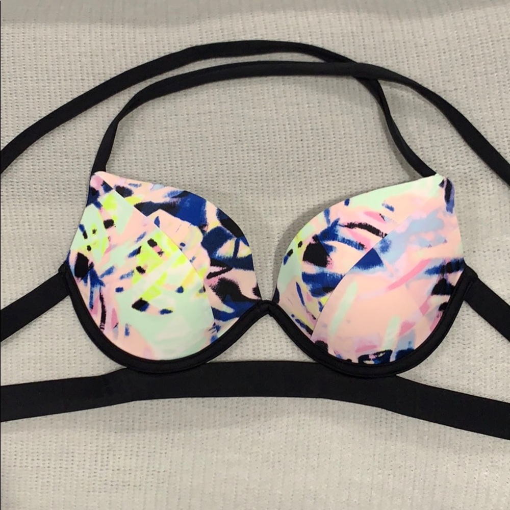 Victoria’s Secret Bikini Top